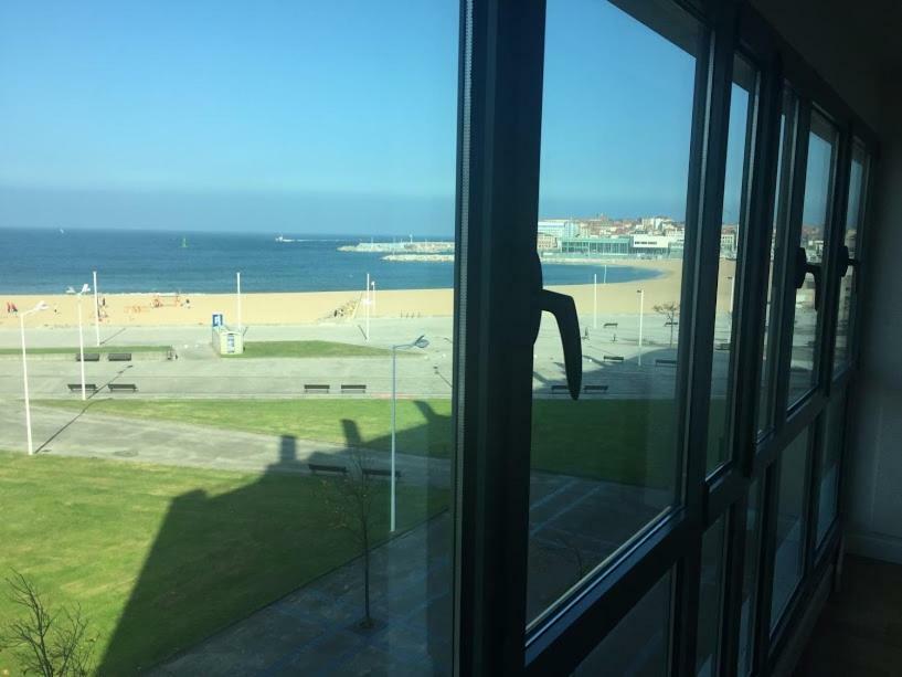 Primera Linea Playa+Parking Gratis Gijon Ngoại thất bức ảnh