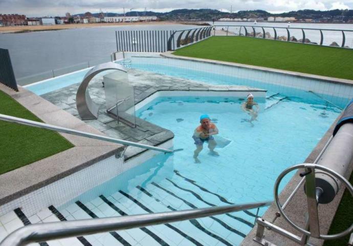 Primera Linea Playa+Parking Gratis Gijon Ngoại thất bức ảnh